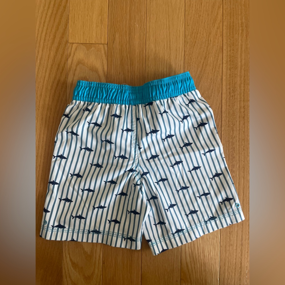 NWT Hatley silhouette shark board shorts - Picture 3 of 3